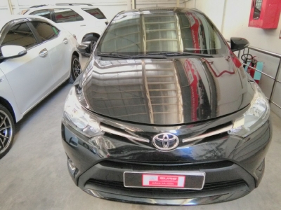 Bán Vios E số sàn , đời 2016, màu đen, xe nhà đi nên còn mới. góp 70%