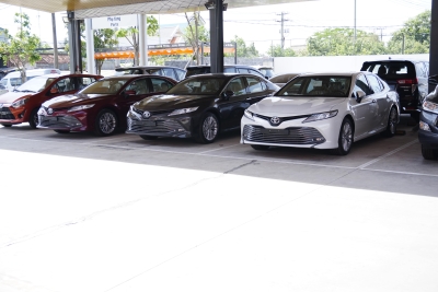 Toyota Camry 2.5Q,