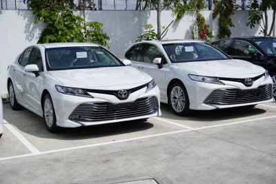 Nhận Đặt Hàng Toyota Camry