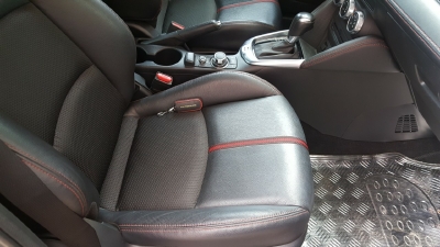 Bán Mazda 2 sedan 1.5AT màu xanh đá số tự động sản xuất 2016 biển Sài Gòn