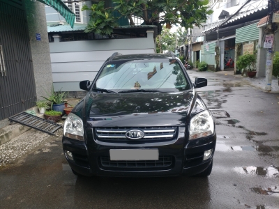 Bán Kia sportage Đen 2006 đk 2007 số sàn hai cầu máy dầu nhập Hàn.
