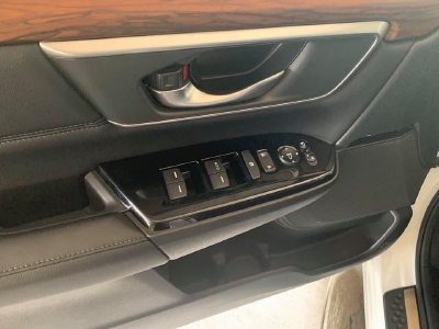 Cần bán xe Honda Crv 2019 số tự động full option