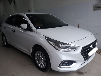 Bán Accent 1.4AT bản tiêu chuẩn 2018, màu trắng, đúng chất, giá TL