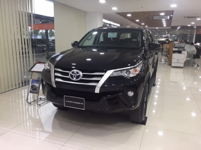Giá Toyota Fortuner 2.7V Lăn Bánh Tốt, Khuyến Mãi, Xe Có Sẳn, Đủ Màu, Giao Ngay