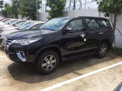 Giá Fortuner 2.7V Máy Xăng Khuyến Mãi, Xe Có Sẳn, Đủ Màu, Hỗ Trợ Trả Góp, Giao Ngay