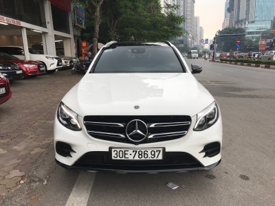 GLC300 2017 trắng
