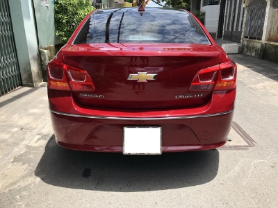 Chevrolet Cruze LTZ 2018 màu đỏ mâm đen