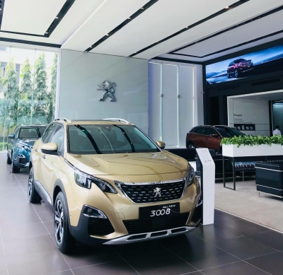 PEUGEOT 3008 SUV