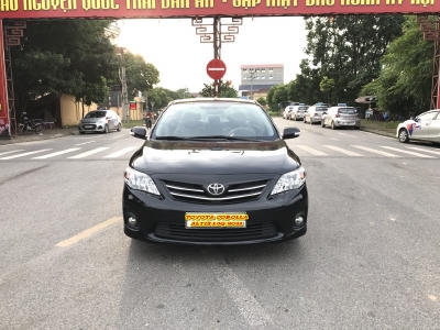 Toyota Corolla altis 1.8G năm sản xuất 2011, màu đen. Xe Cực Tuyển