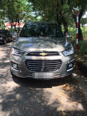 Gia đình cần bán xe Captiva LTZ 2016 đk 2017. số tự động, màu xám