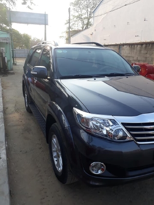 Fortuner 2014, số tự động, máy xăng, màu xám trì