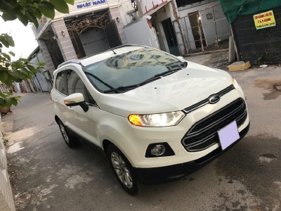 Cần bán xe Ford Ecosport 2017 Titanium số tự động màu trắng