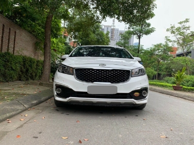 Bán Xe Sedona 2017 tự động 3.3 Full option  màu Trắng đẹp lung linh