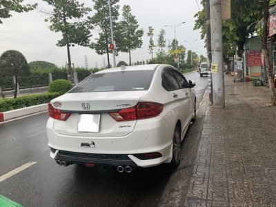 Bán City 1.5CVT 2018, màu trắng, đúng chất, giá TL, hổ trợ góp