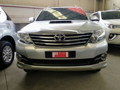 Fortuner G 2.5 Máy Dầu 2016 bao giá tốt cho anh em