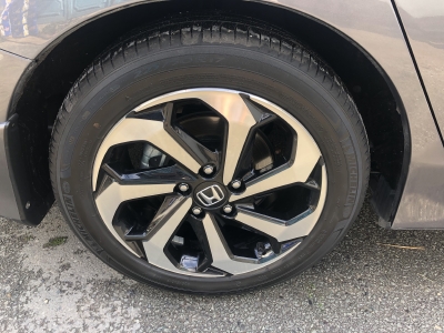 Bán Honda Accord 2019 tự động full màu xám chính chủ.