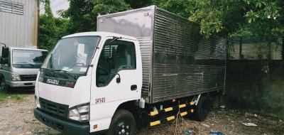xe tải isuzu 2t9 thùng kín qkr270 đời 2019