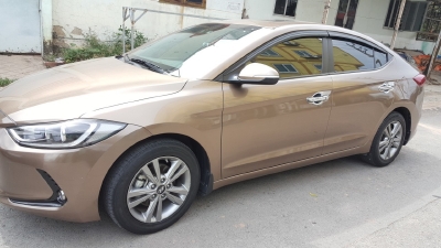 Bán Elantra 1.6AT 2017, màu nâu, đúng chất, biển TP, giá TL, hổ trợ góp