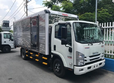 Giá xe tải Isuzu 1.850kg Thùng kín 4.4m  Ô Tô Phú Mẫn