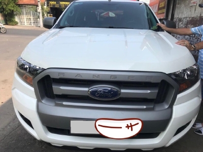 Gia đình cần bán Ranger XLS 2017, số tự động, màu trắng