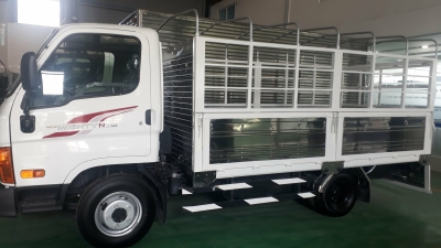 xe tải chạy trong thành phố 2,5 tấn hạ tải 1,9 tấn