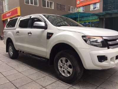 Cần bán xe Ranger XLS 2016, số sàn, máy dầu, màu trắng
