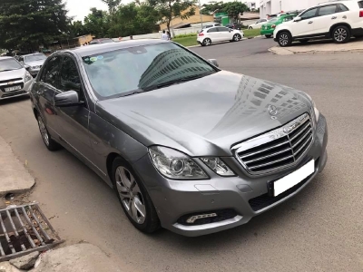 Gia đình cần bán E250, sản xuất 2010, số tự động, máy xăng, màu xám
