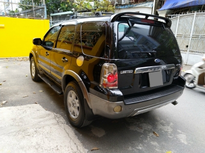 Bán Ford Escape 2006 tự động màu đen cực sang trọng