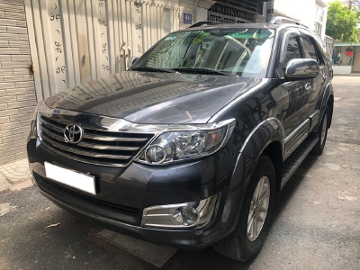 Bán Toyota Fortuner 2013 tự động xăng xám chì chính chủ