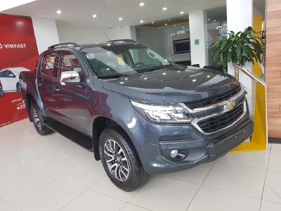 Xe bán tải Colorado giá rẻ