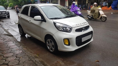 Gia đình cần bán lại xe KIA MORNING 2015, số sàn 1.2, mâm sắt, odo đi được 56000 km