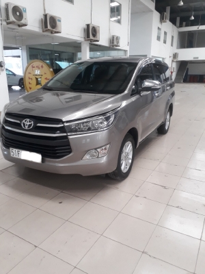 Hãng bán Innova E 2017, màu nâu hồng, biển TP, giá TL, hổ trợ góp