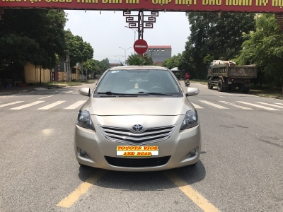 Toyota Vios 1.5E sản xuất 2013, màu vàng, Xe Cực Tuyển. Cam kết chất lượng