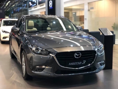 MAZDA 3 LĂN BÁNH CHỈ CÒN 721Tr