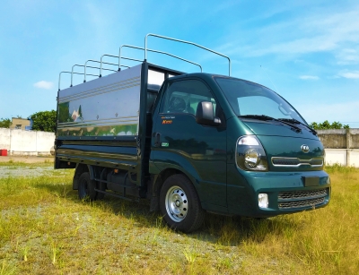 Xe tải Kia K200 thùng mui bạt bửng 2 tấn Xanh Rêu