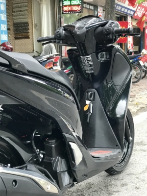 Bán SH Việt 125 CBS cuối 2018 màu Đen quá mới