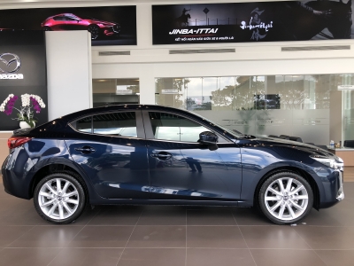 Bán xe Mazda 3 Long An giá tốt, nhiều khuyến mãi, giá cả hấp dẫn