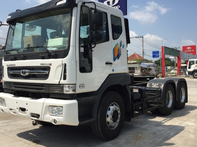Xe đầu kéo daewoo 2 cầu 40 tấn mới nhất nhập khẩu nguyên chiếc giá tốt