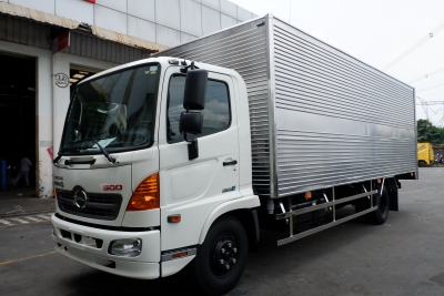 Xe Thùng Kín HINO Inox 6 Tấn Vay 80% LS Thấp, Thùng Dài 6.650 mm, Hino 500 FC9JLTC