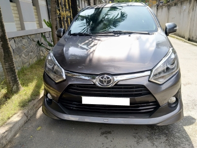 Gia đình cần bán xe Wigo 2019