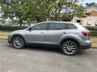 Cần bán Mazda CX9 2015 số tự động