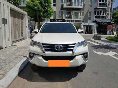 Bán nhanh em xe Toyota Fortuner 2018