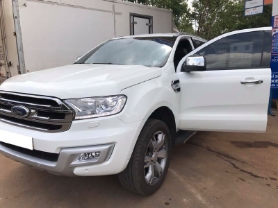 Gia đình cần bán xe Everest 2016