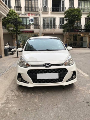 Bán nhanh Huyndai i10 đời 2017