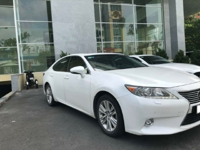 Bán Lexus Es350 trắng tự động 2015