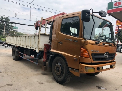 Hino fg đời 2006 tải 8 tấn gắn cẩu unic 370-5 khuc