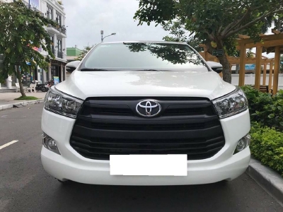 Bán em xe Toyota Innova 2017,