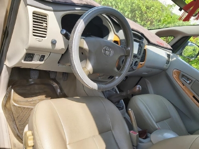 Bán Toyota Innova đời 2011