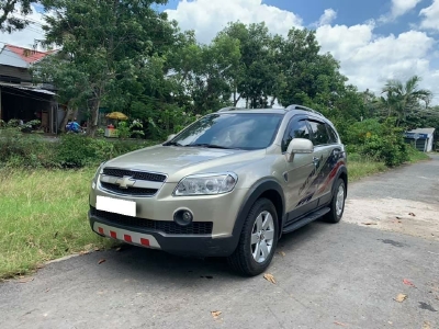 Gia đình cần bán xe Captiva LT 2008