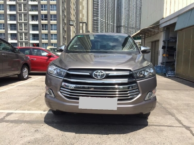 Gia đình bán Toyota Innova 2016